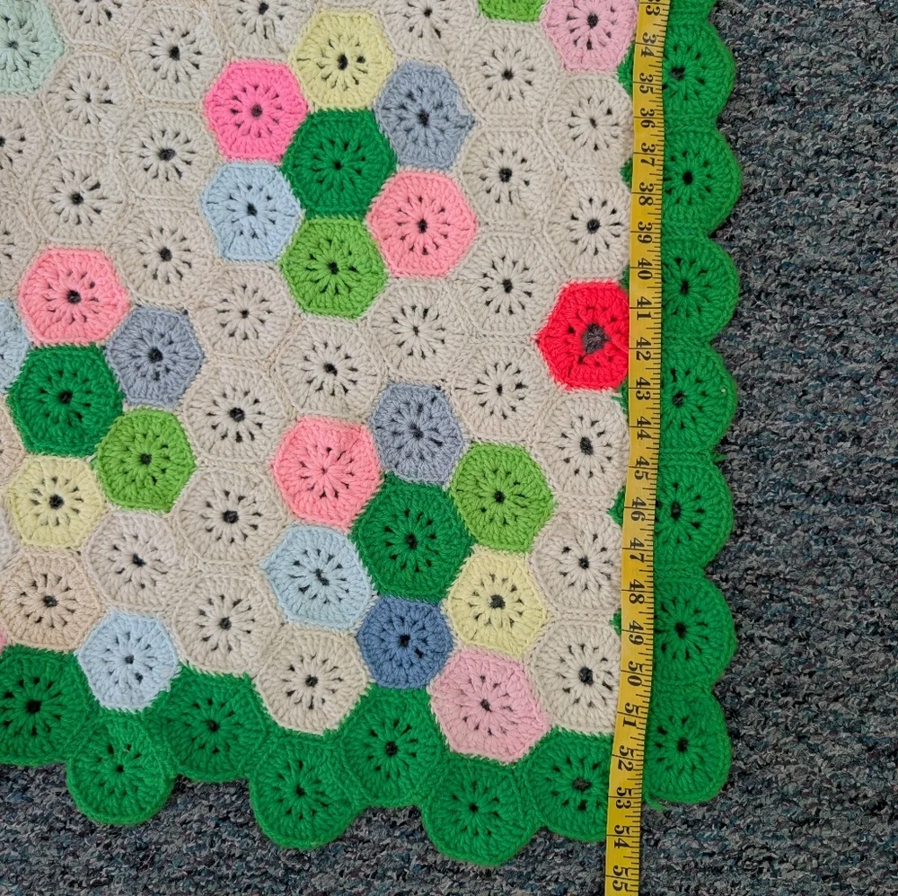 Vintage Handmade Honeycomb Crochet Granny Square Afghan Throw Blanket